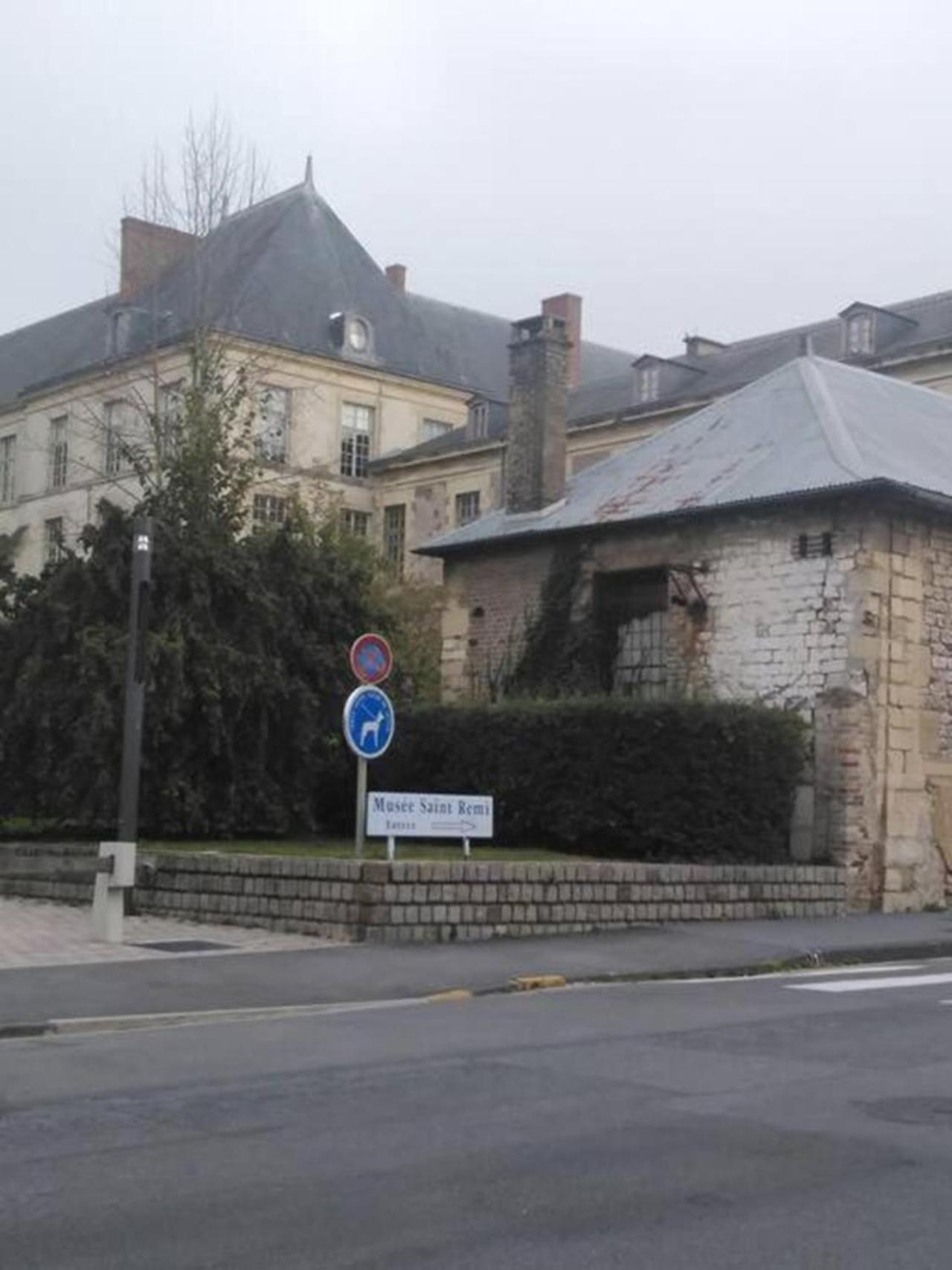 Reims Centre-Ville - 2 Chambres - 6 Personnes Au 1 Er Etage Реймс Екстериор снимка