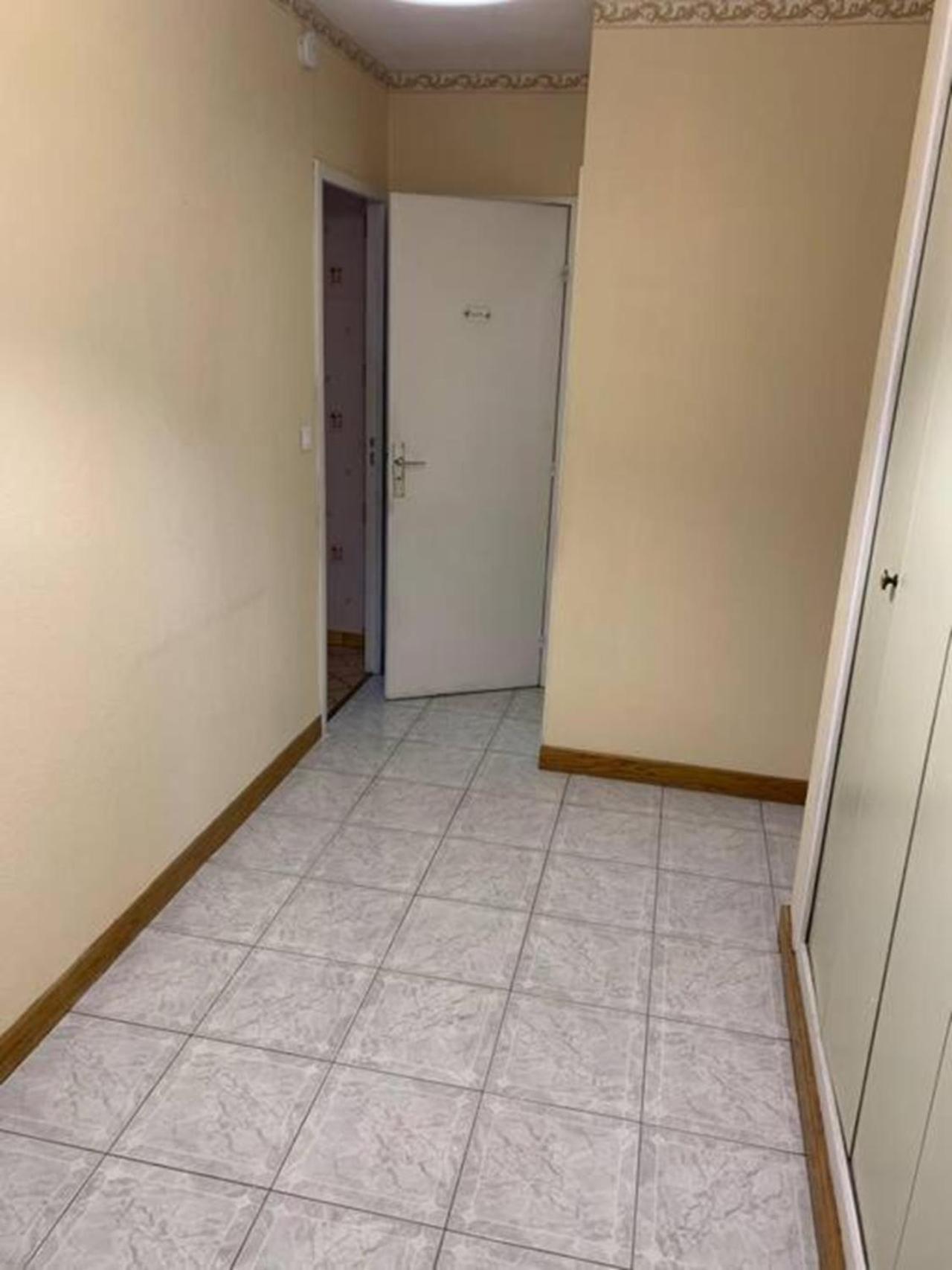 Reims Centre-Ville - 2 Chambres - 6 Personnes Au 1 Er Etage Реймс Екстериор снимка